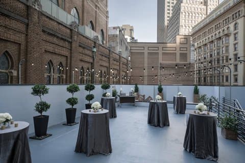 Renaissance New Orleans Pere Marquette French Quarter Area Hotel