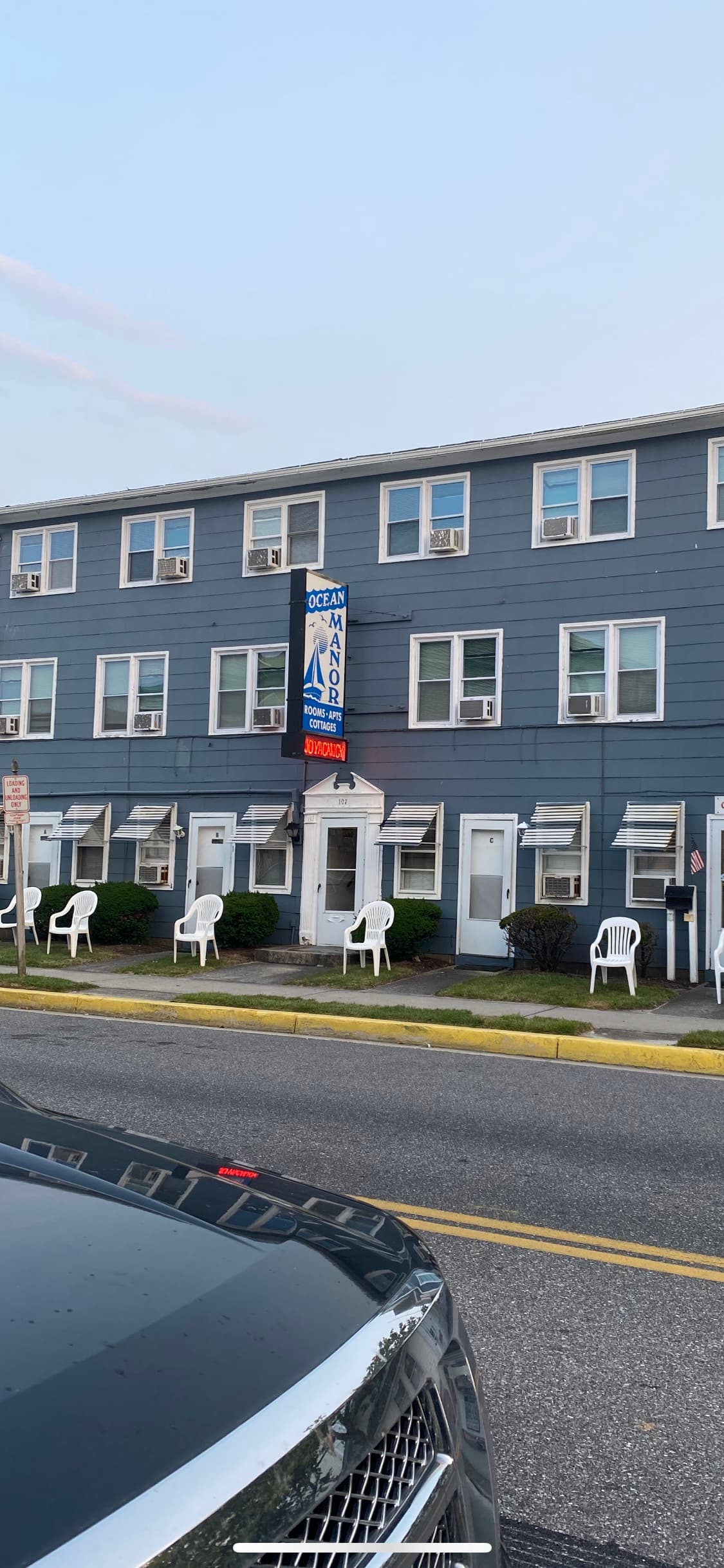 Ocean Manor Hotel