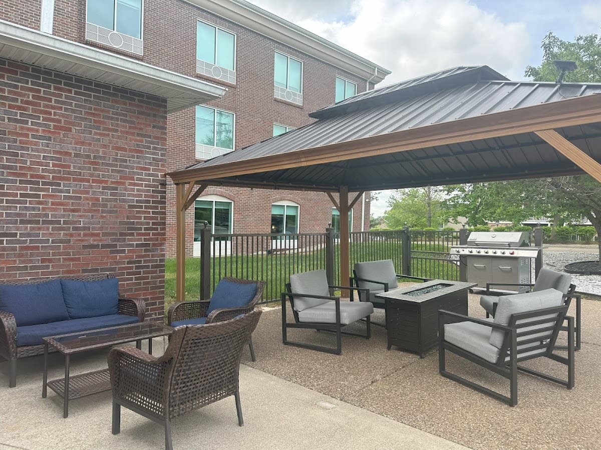 Holiday Inn Express & Suites Lexington Dtwn Area-Keeneland by IHG