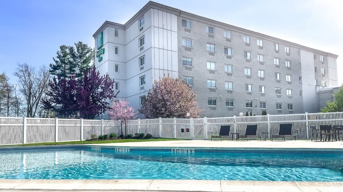 Holiday Inn Salem (I-93 at Exit 2) by IHG