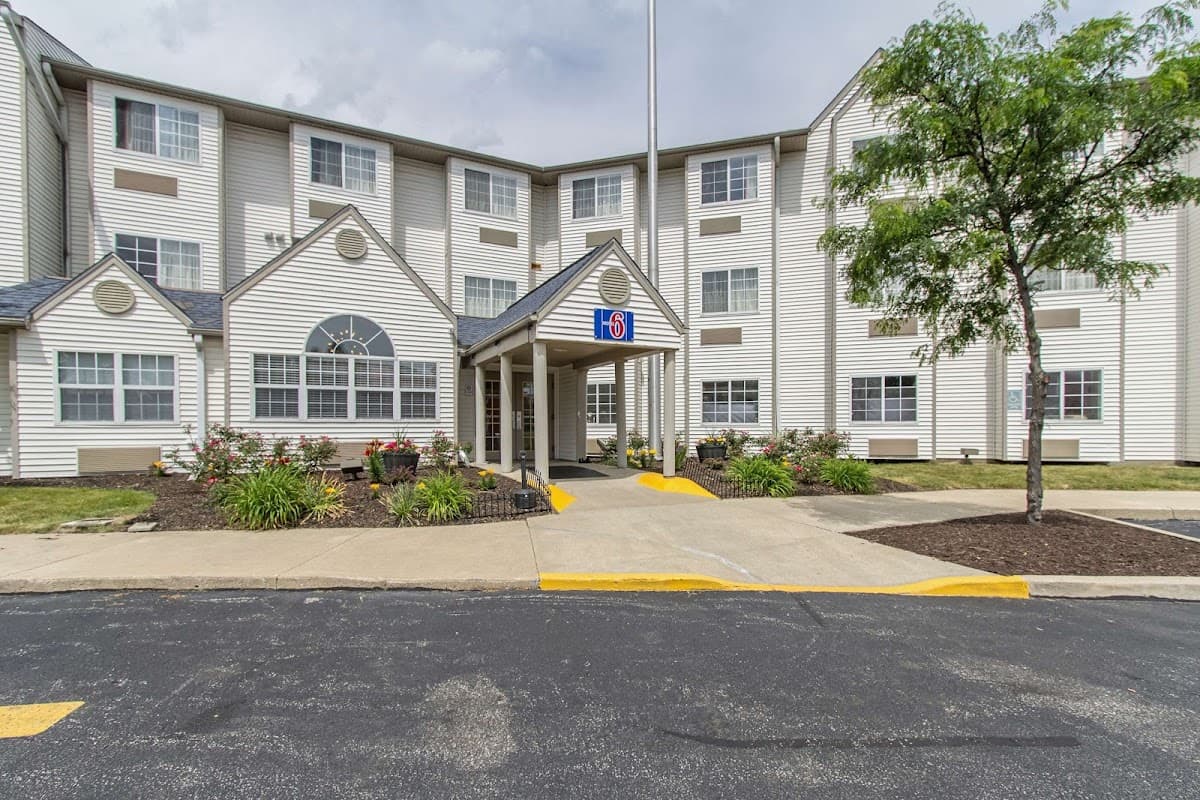 Motel 6 Streetsboro, OH