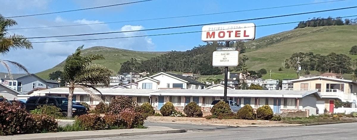 Pacific Cottage Motel