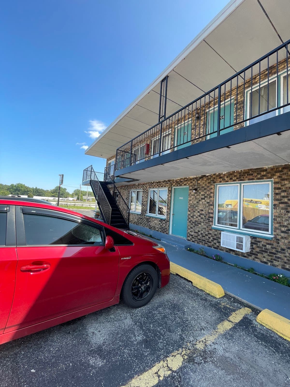 RELAX INN MOTEL