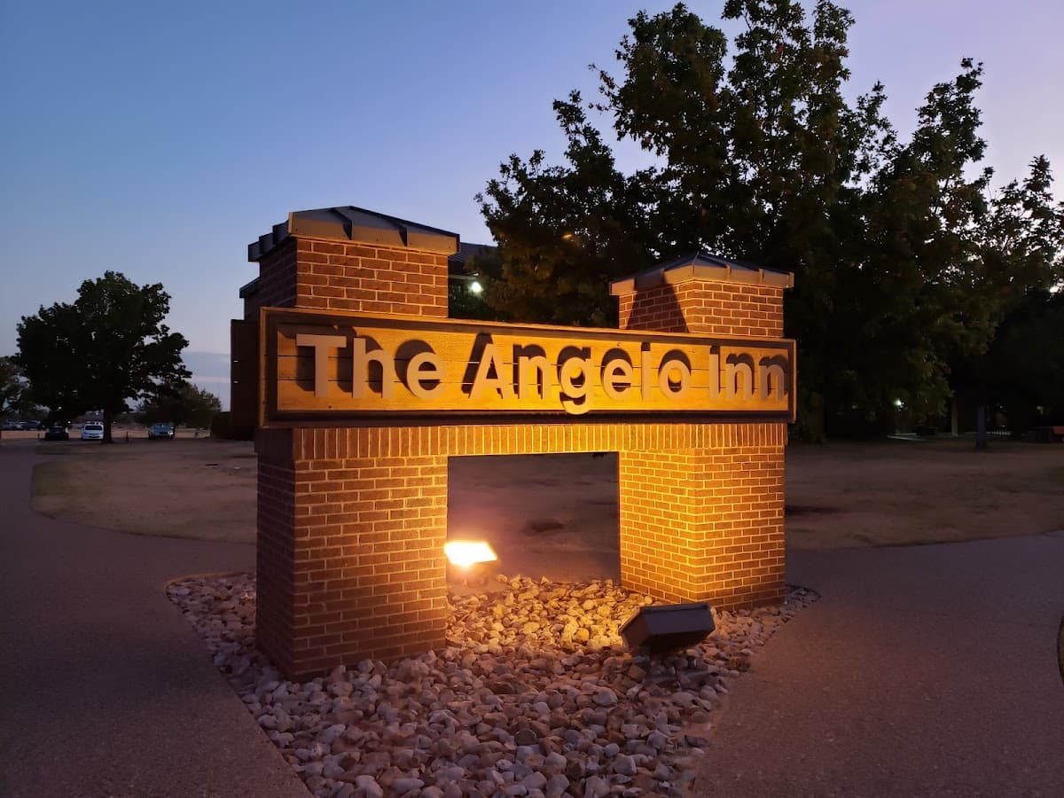 Angelo Inn