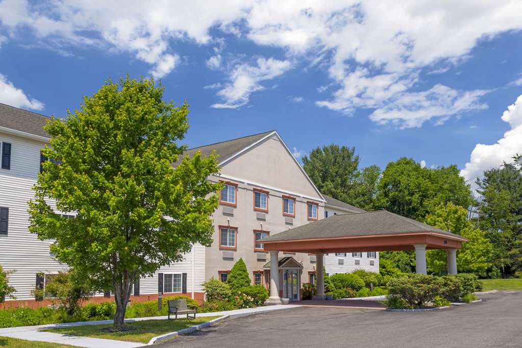 Best Western Plus Berkshire Hills Inn & Suites