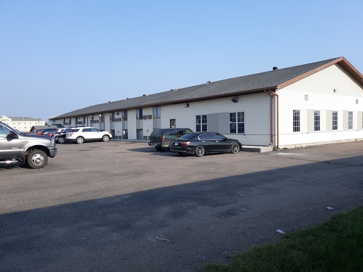 Super 8 by Wyndham Devils Lake