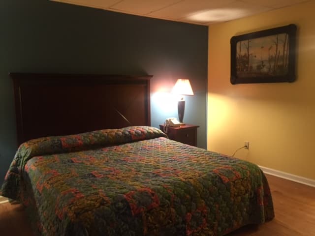 Macon Motel and Extended Stay