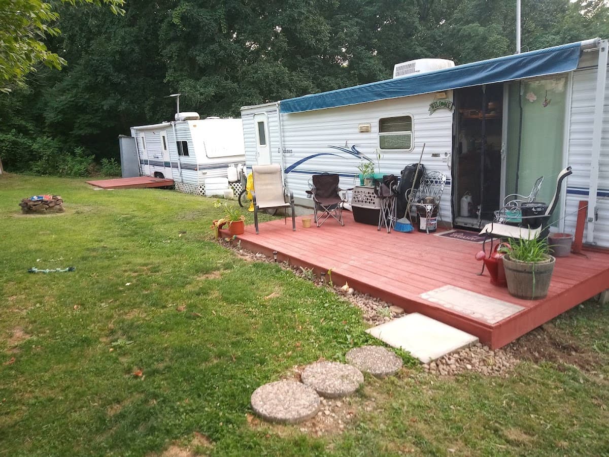 R&B Country Campground