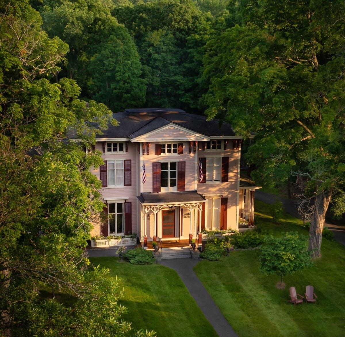 Landmark Inn Cooperstown