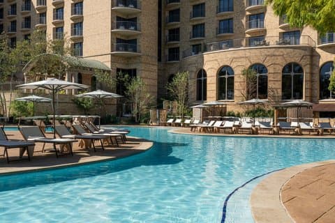 The Ritz-Carlton Dallas, Las Colinas