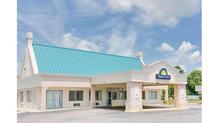 Days Inn by Wyndham Chester
