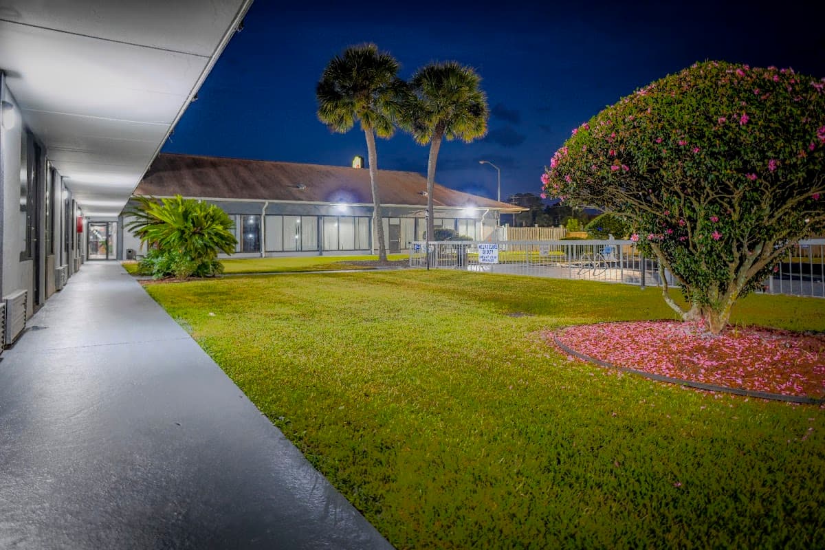 Super 8 by Wyndham Hardeeville/Savannah North