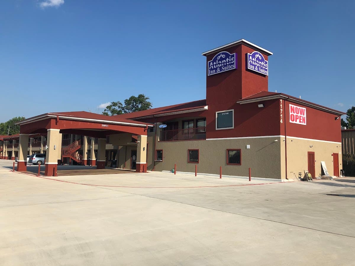 Atlantis Inn & Suites