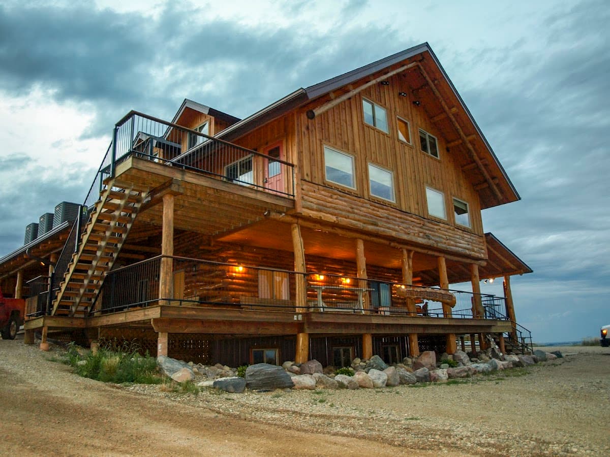 Coteau des Prairies Lodge