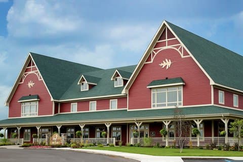 Fairfield by Marriott Inn & Suites Fair Oaks Farms