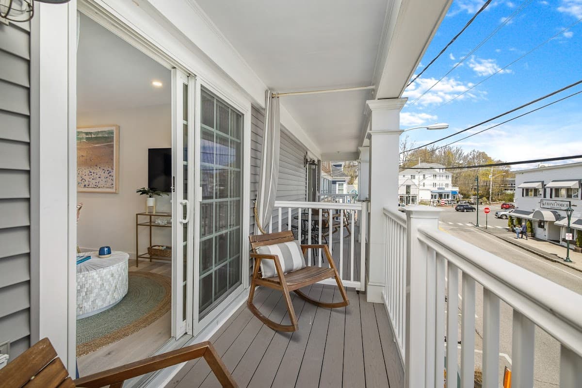 Twenty Shore Guest Suites