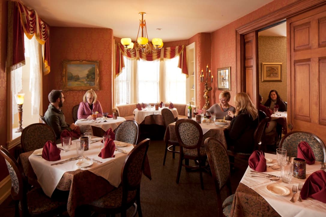 The Washington House Hotel & Restaurant