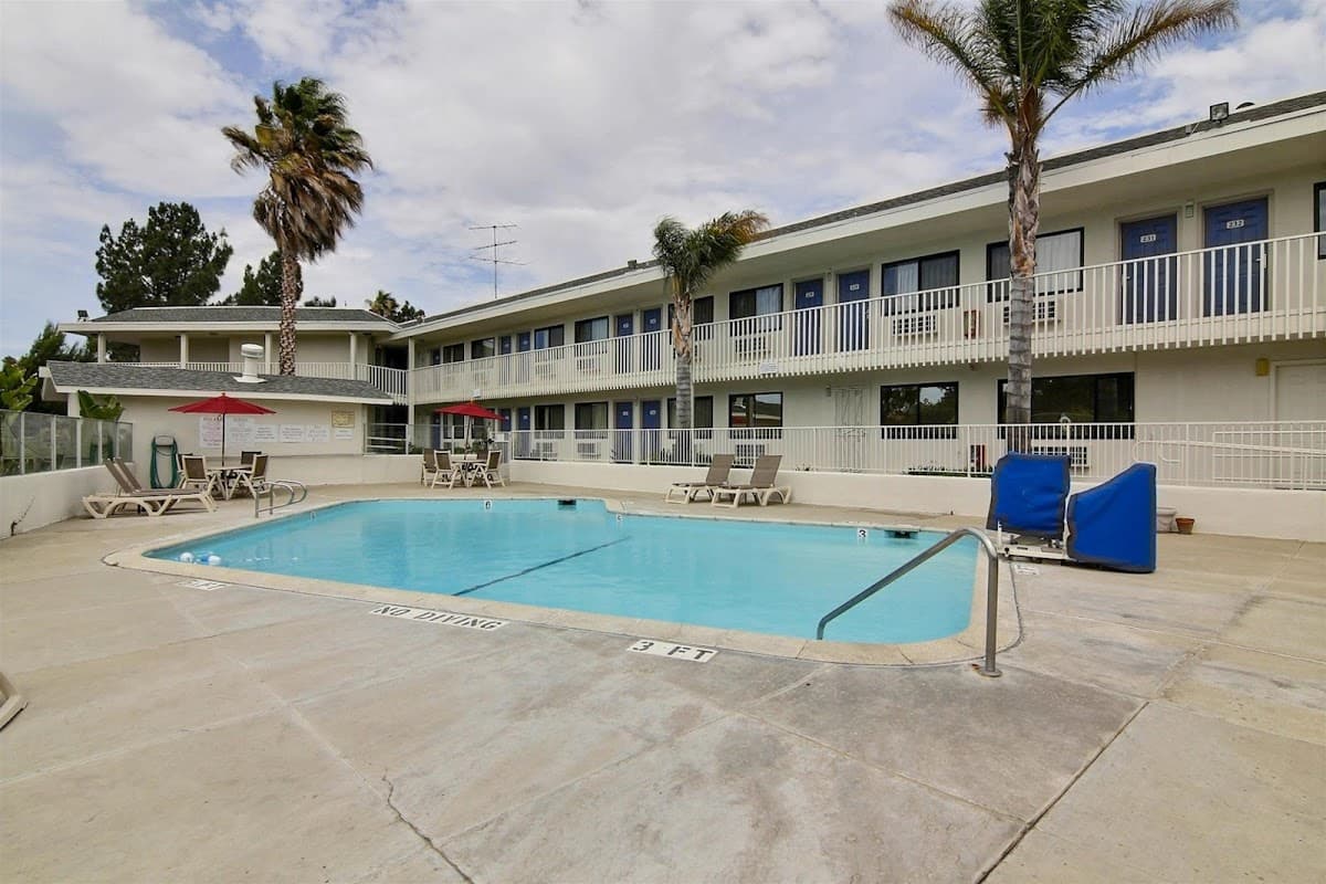 Motel 6 Buellton, CA - Solvang Area