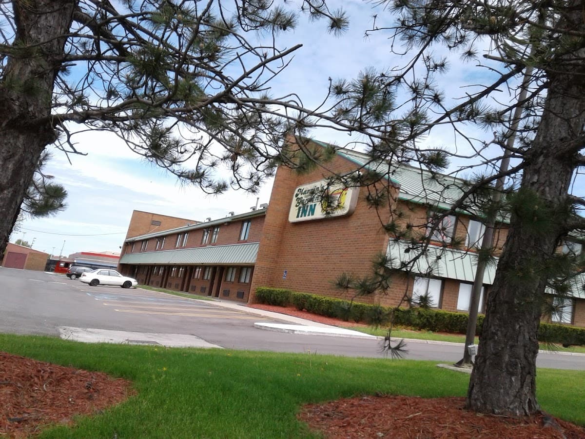 The Marvins Garden Inn