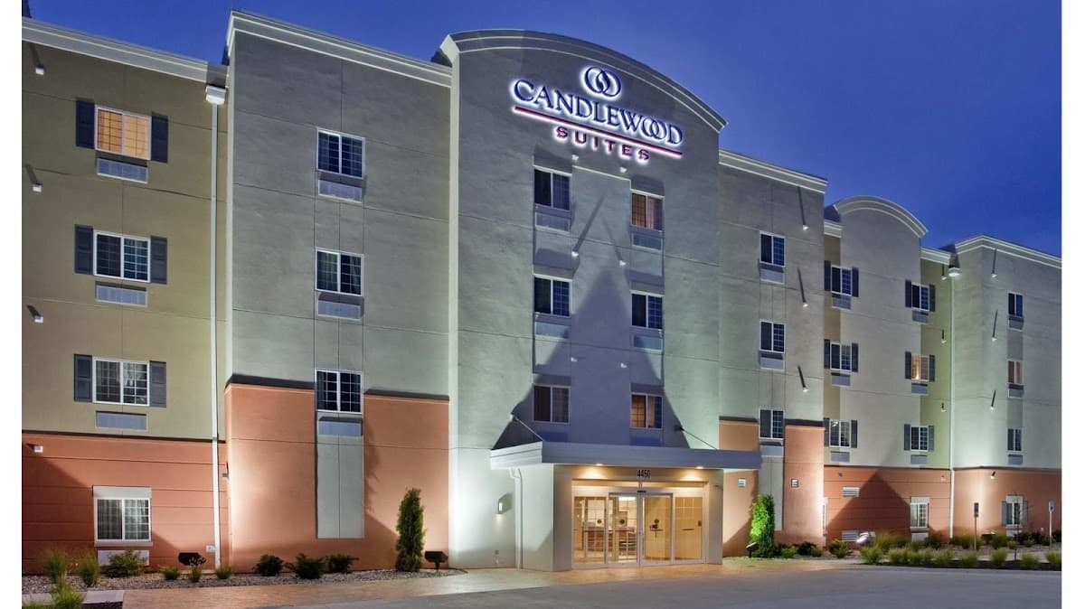 Candlewood Suites Kansas City Airport by IHG