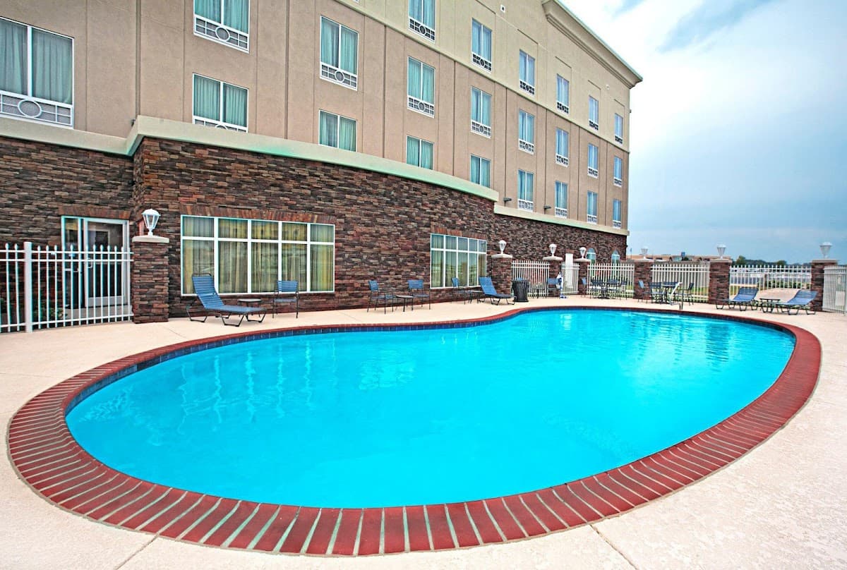 Holiday Inn Express & Suites Bossier City by IHG
