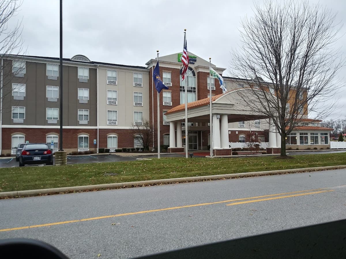 Holiday Inn Express & Suites Schererville
