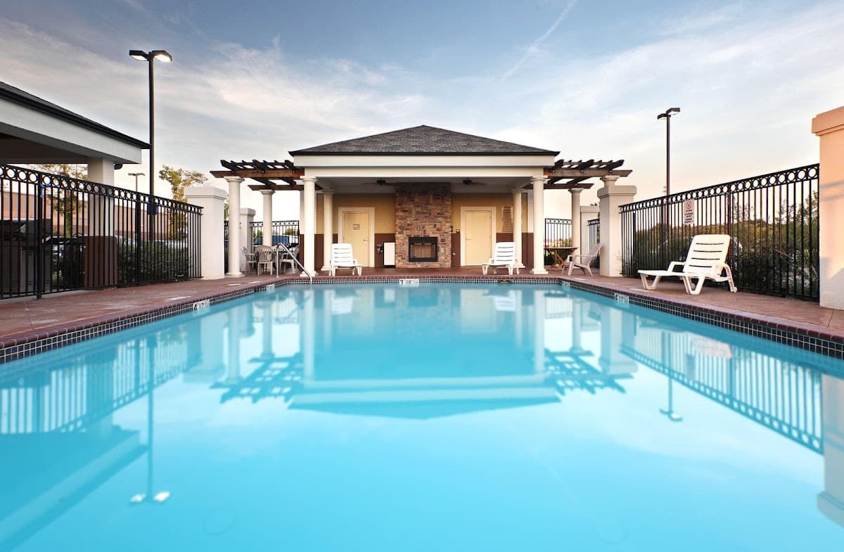 Candlewood Suites Fort Smith, an IHG Hotel