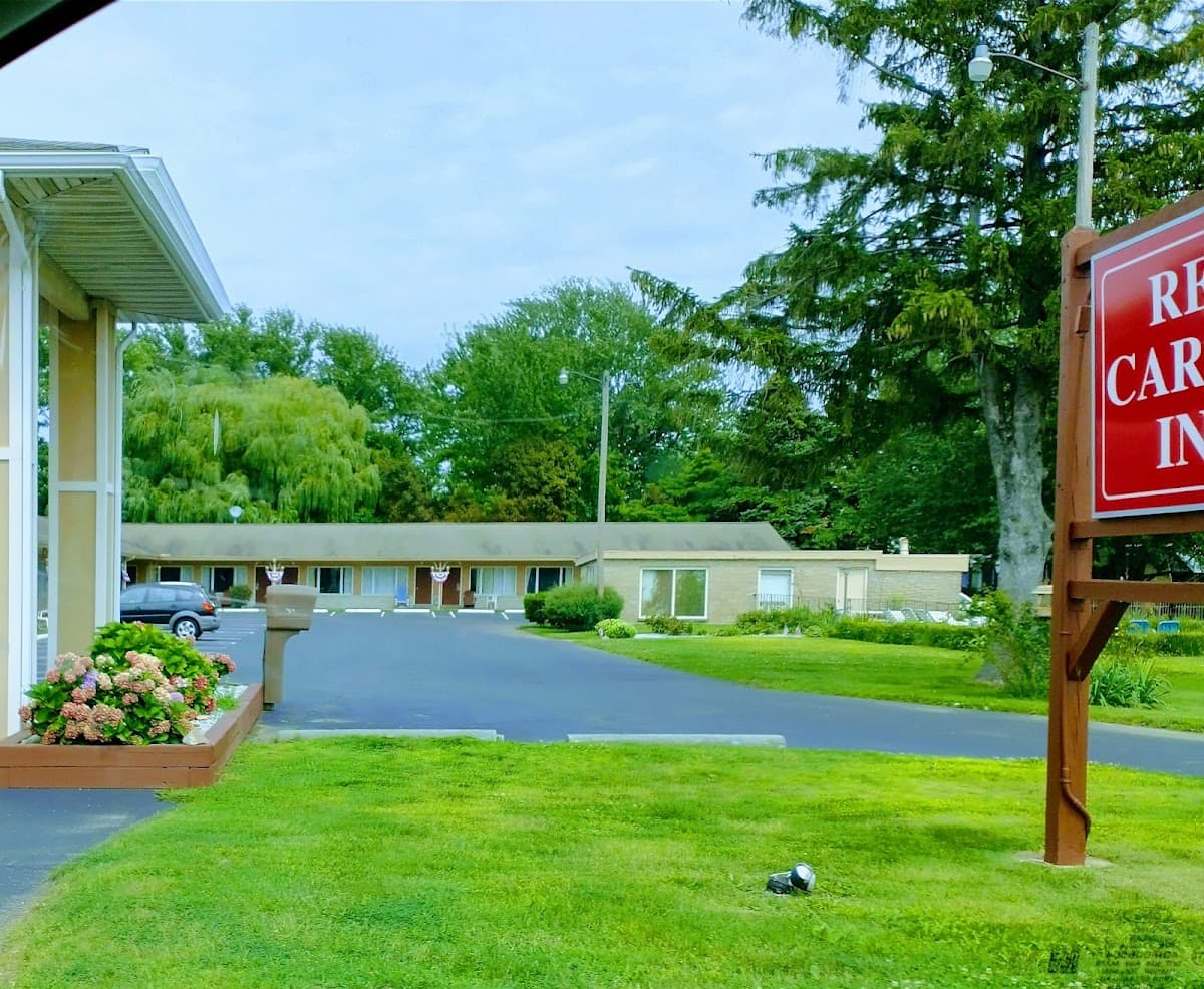 Lake Erie Lodge