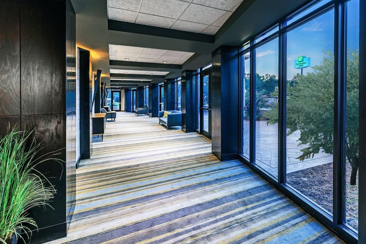 Holiday Inn & Suites Stillwater - University West by IHG