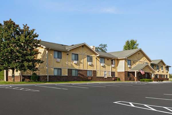 Super 8 by Wyndham Maysville KY