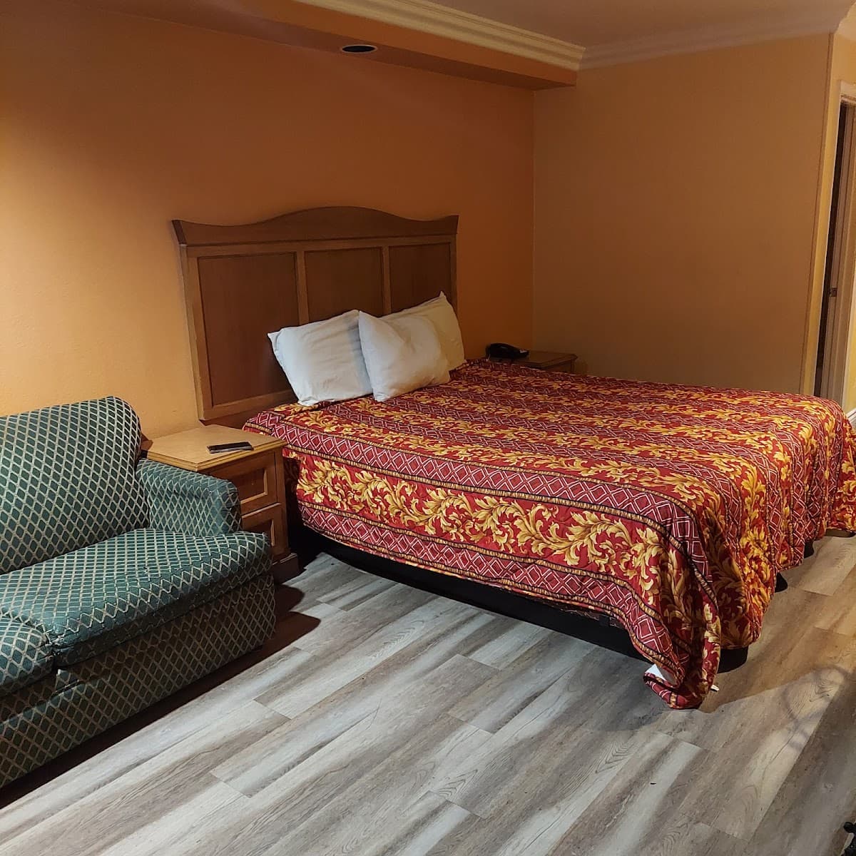 Industry Inn