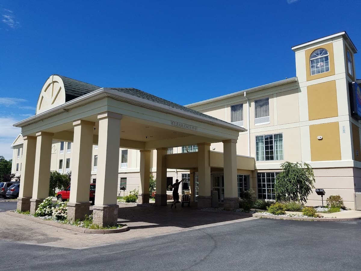 Comfort Inn & Suites