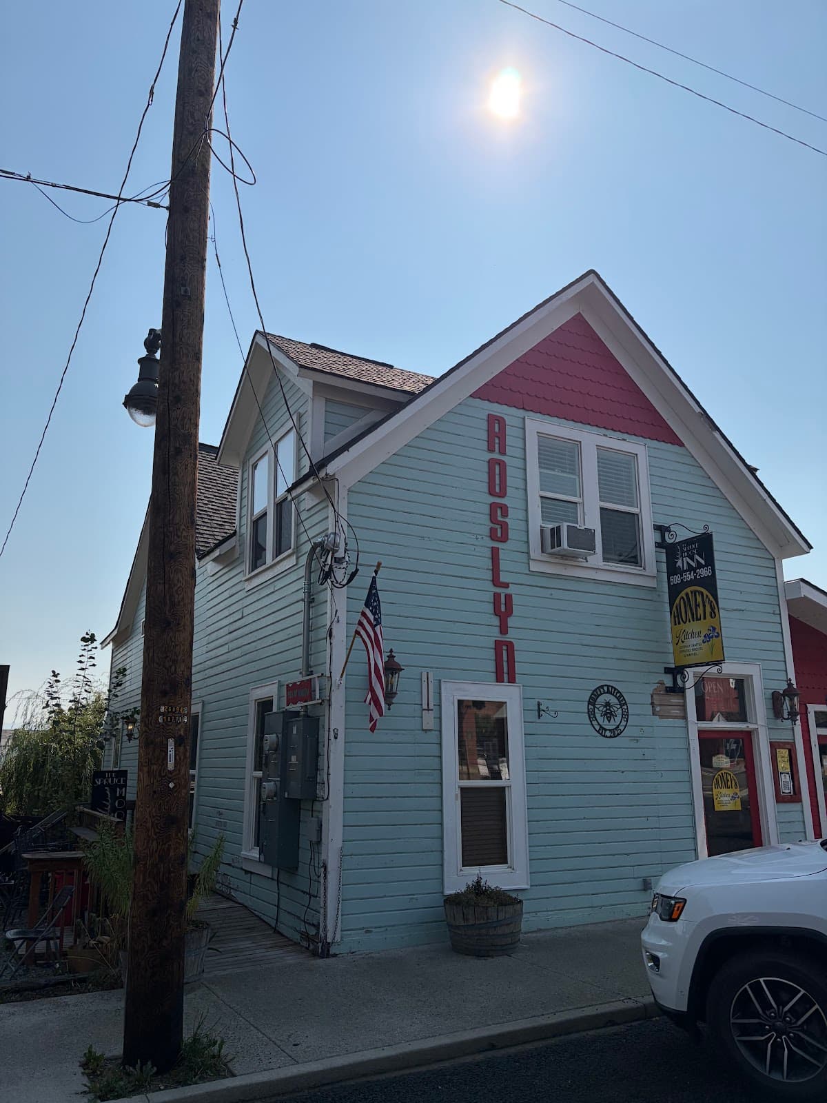The Spruce Moose Inn