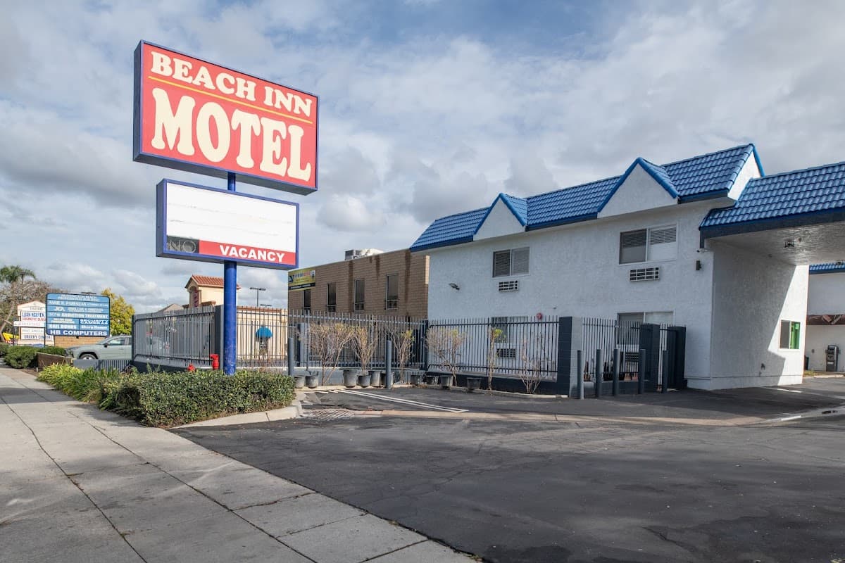 Beach Inn - A Huntington Beach Motel