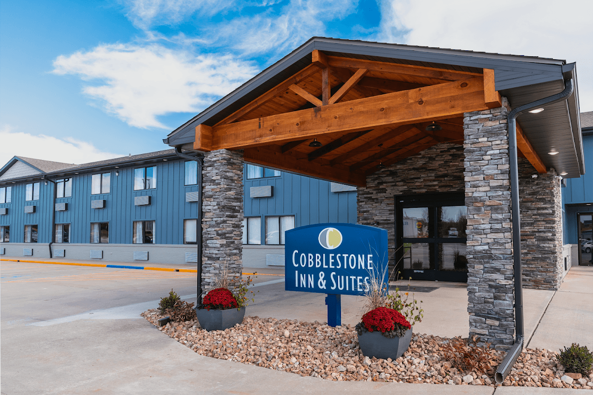 Cobblestone Inn & Suites - Trenton