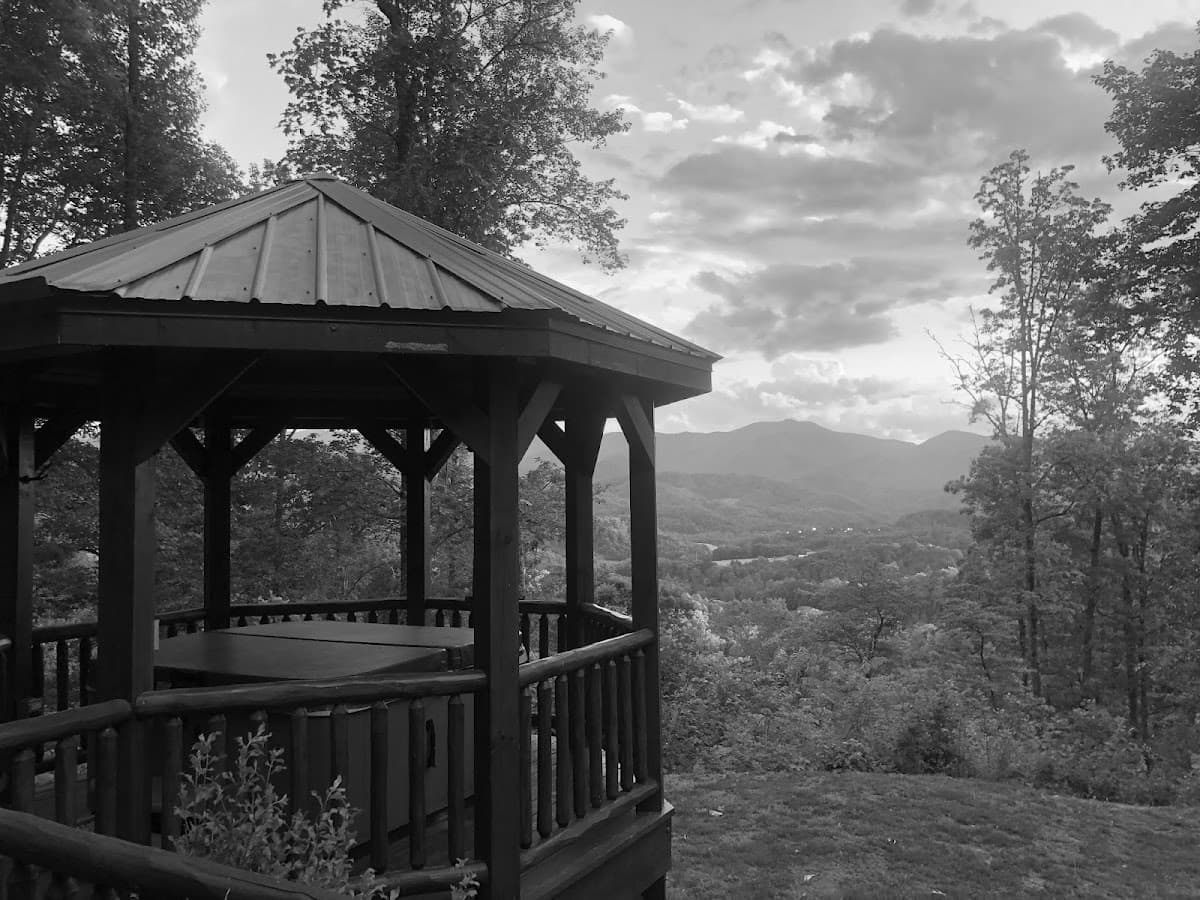 Cherokee Timber Lodge