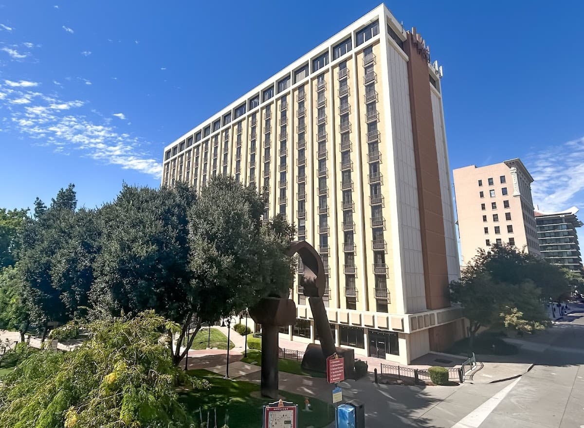 Holiday Inn Sacramento Downtown - Arena by IHG