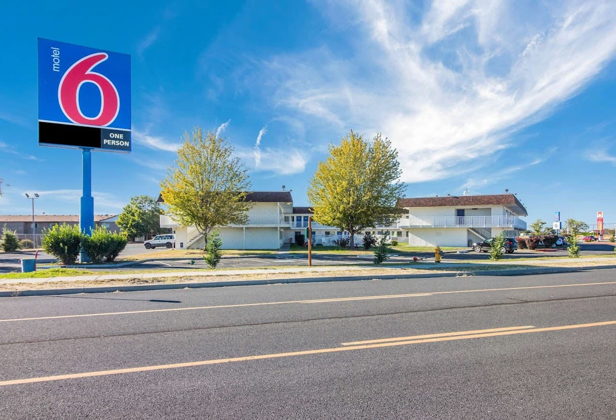Motel 6 Moses Lake, WA