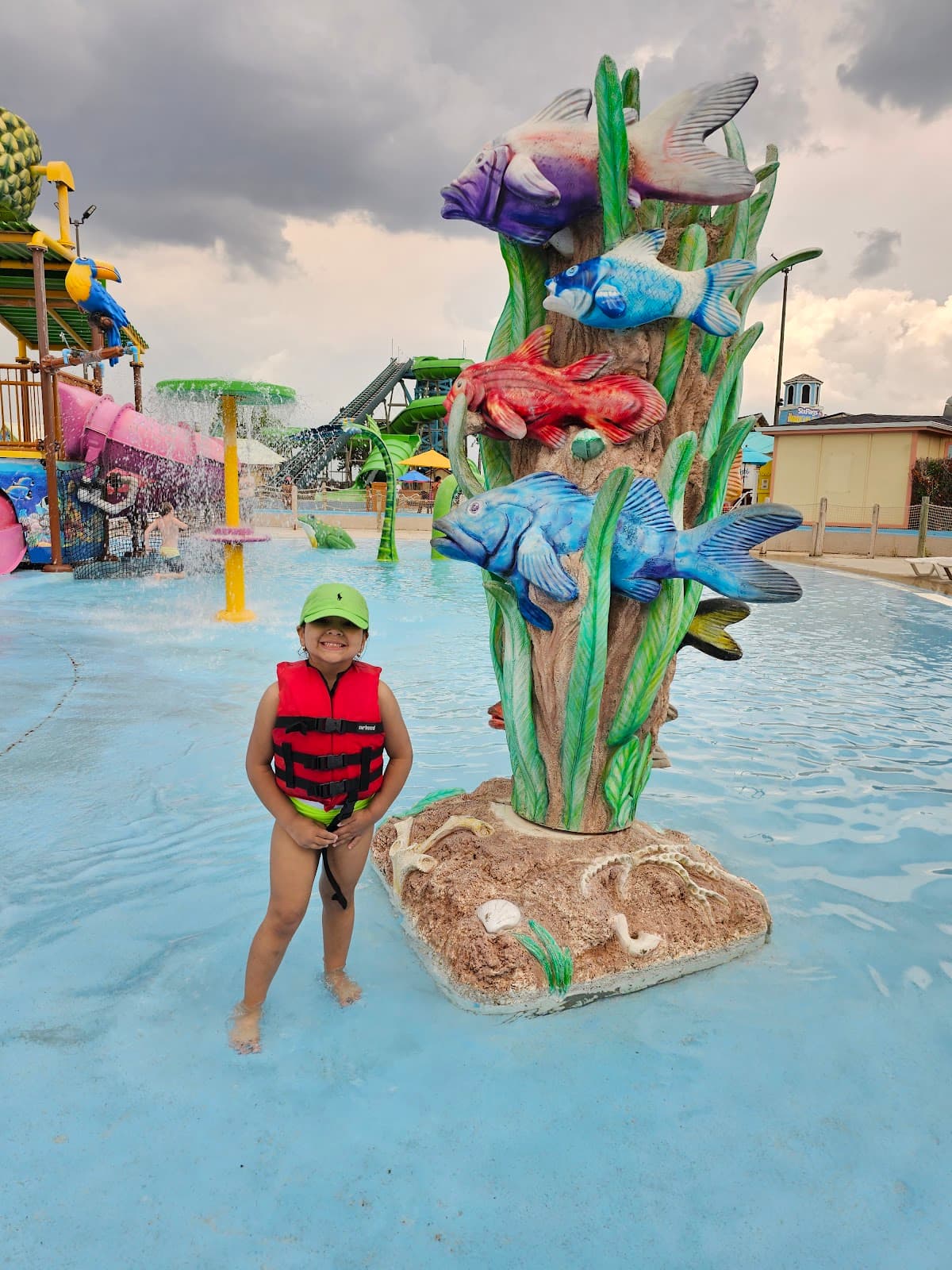 Hurricane Harbor - Six Flags