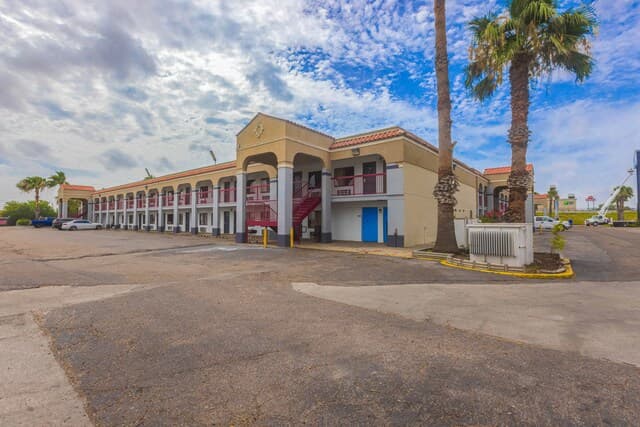 Coastal inn Corpus Christi