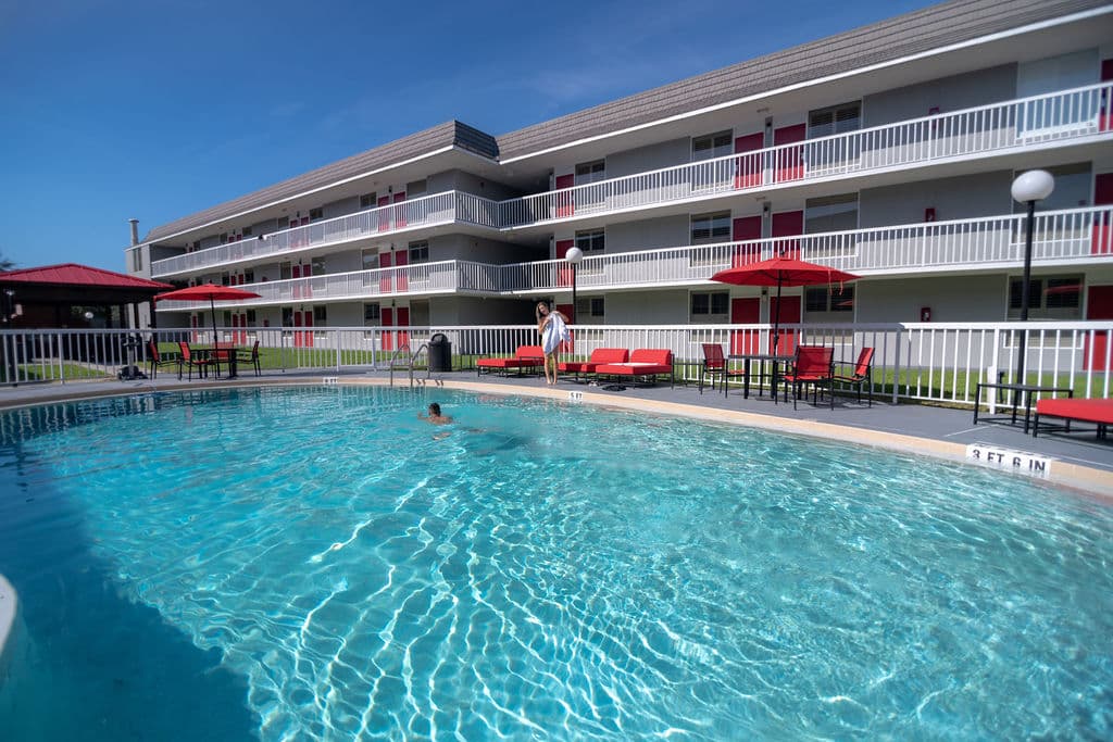 Equus Inn