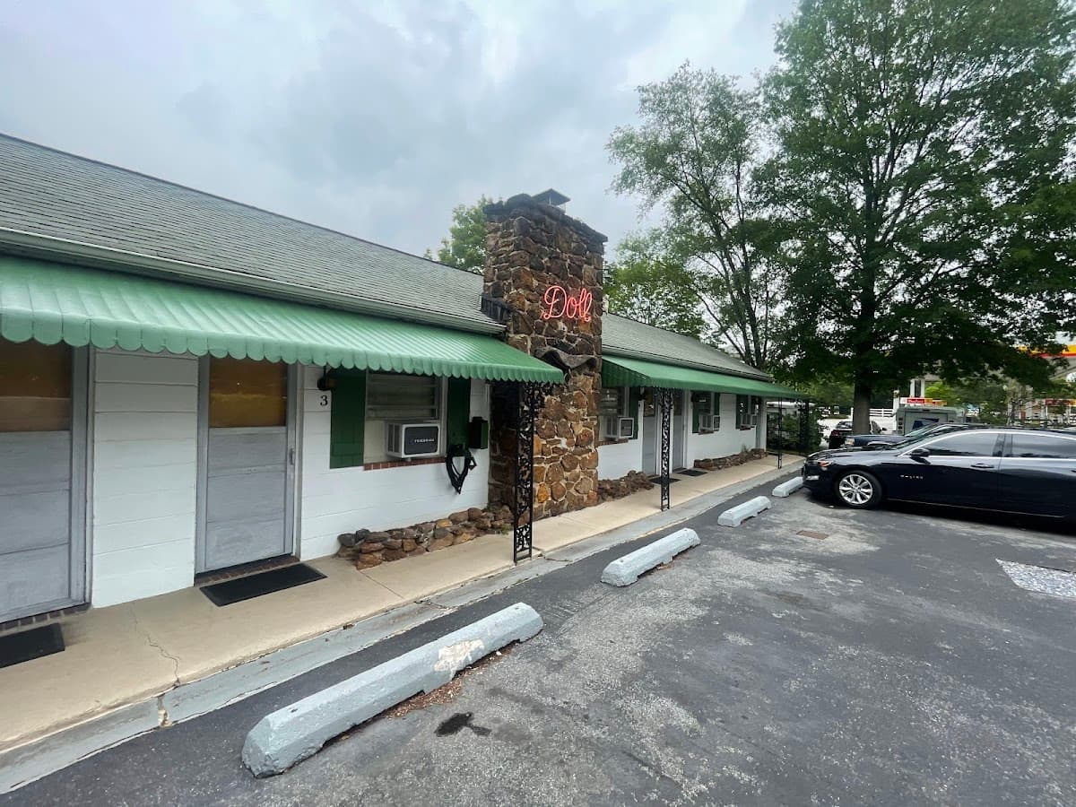 Doll Motel