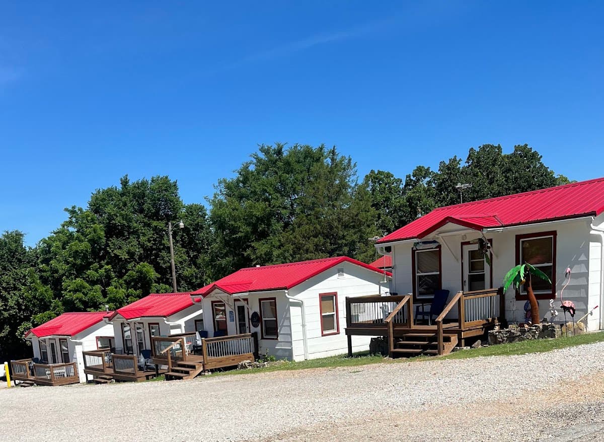 Bull Shoals Bass Hole Lodge