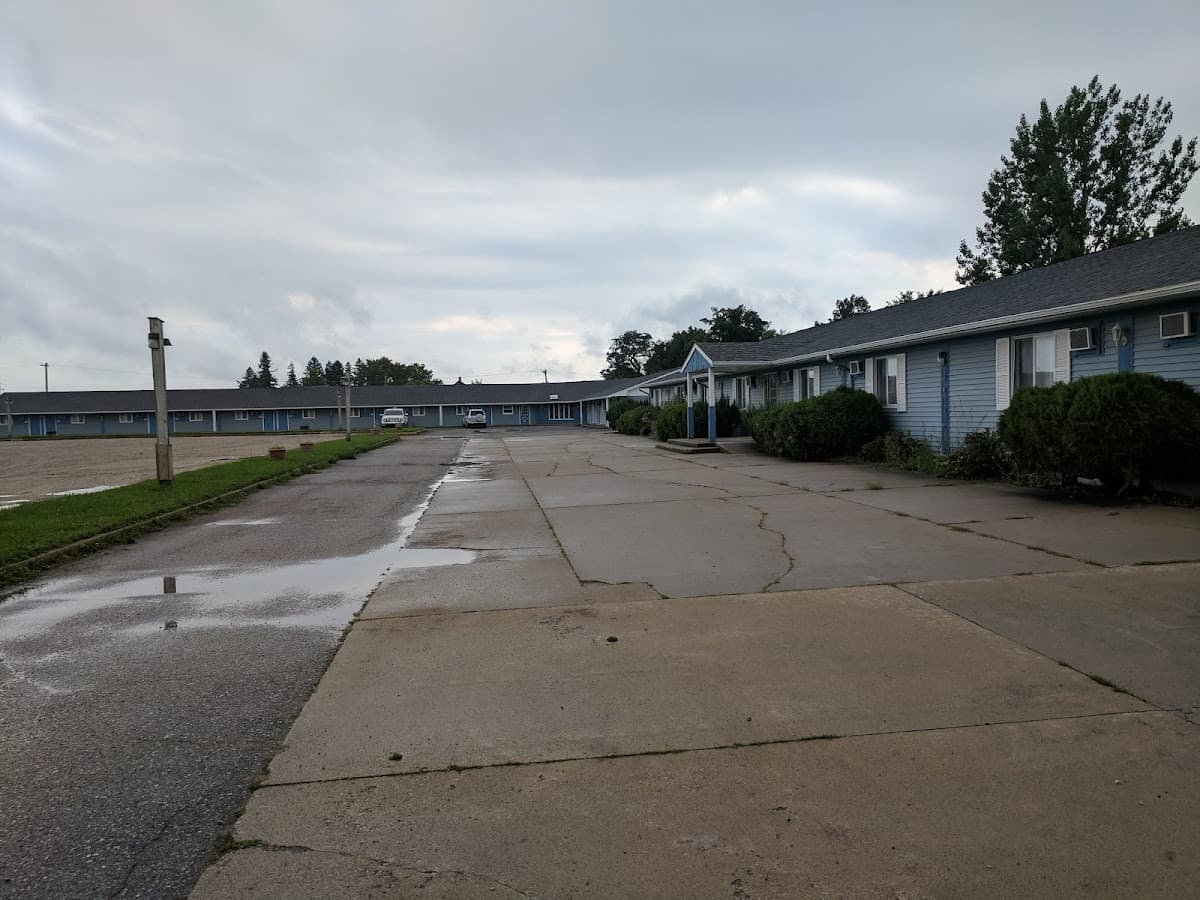 Burr Oak Motel