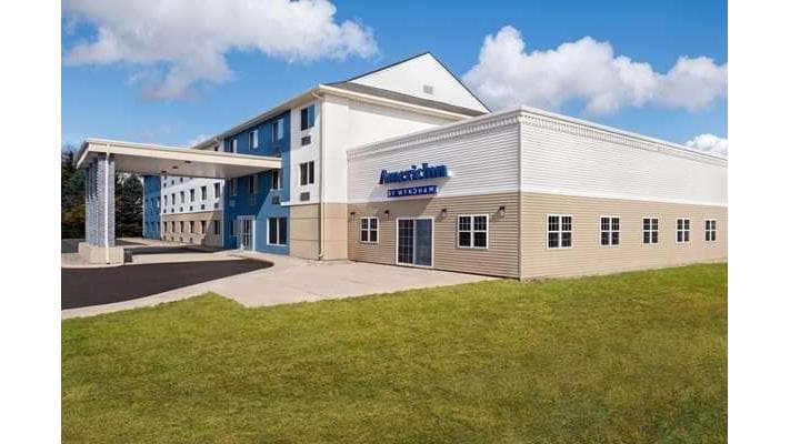 AmericInn by Wyndham Dodgeville