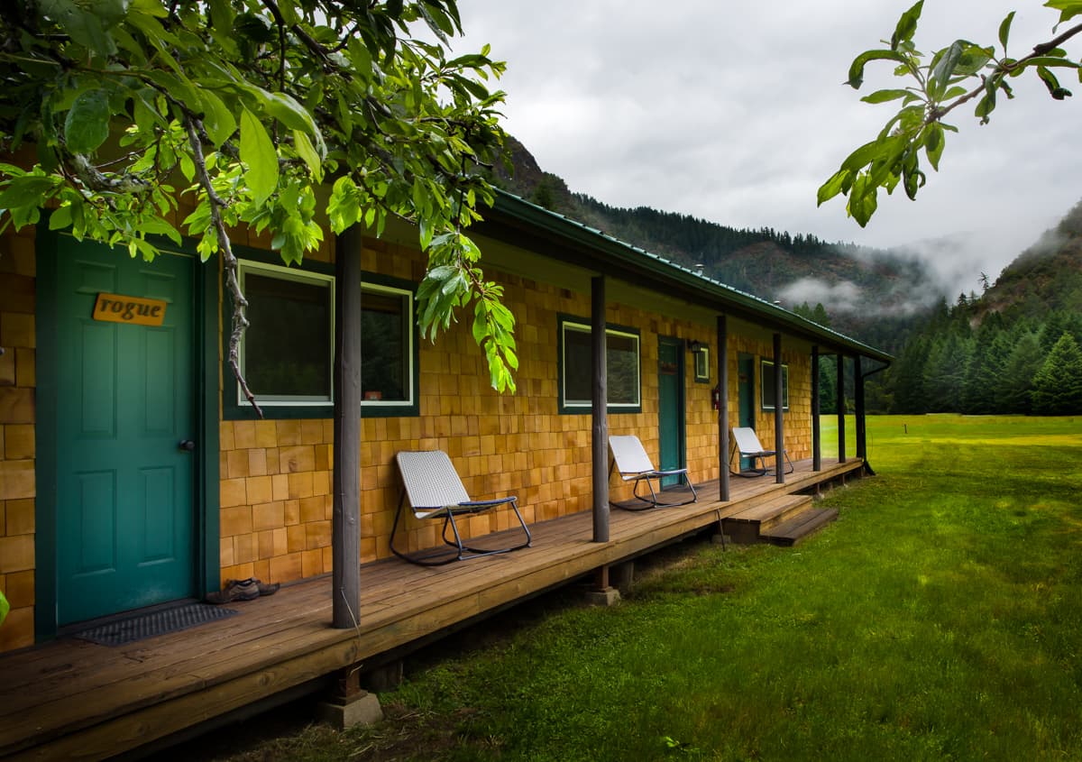 Half Moon Bar Lodge