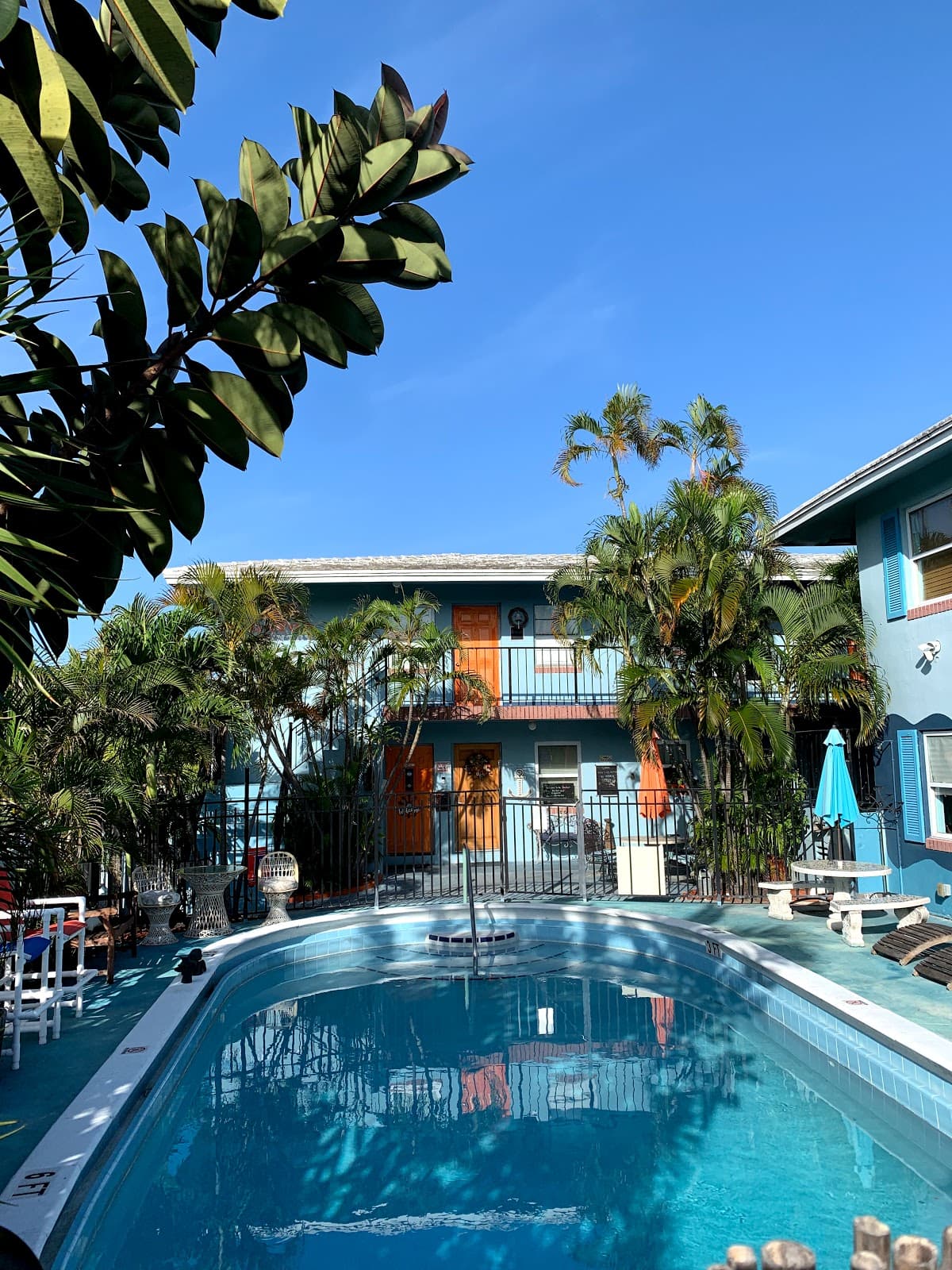 BlueBell Hotel & Apartments