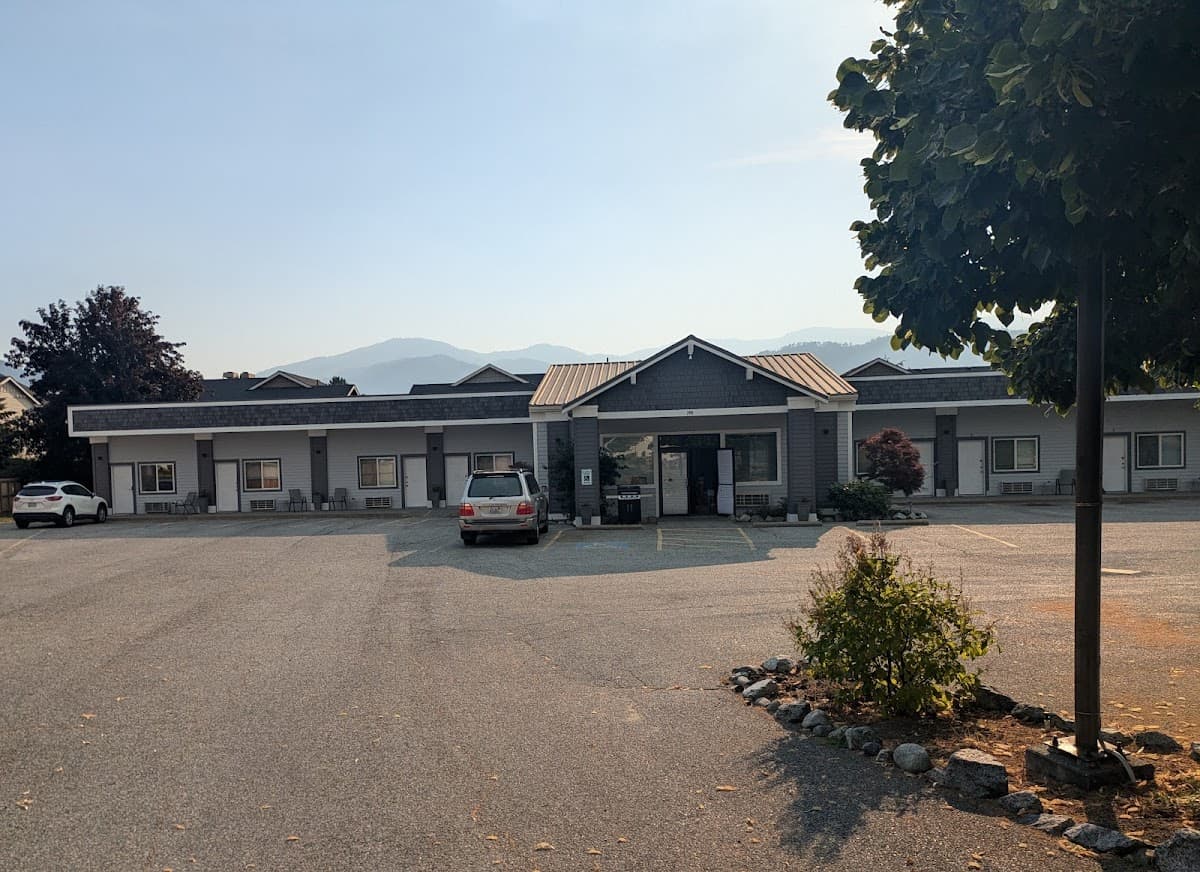 Chelan Valley Inn