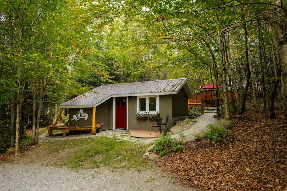 Vermont Tree Cabin on Walker Pond