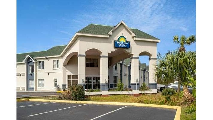 Days Inn by Wyndham Panama City